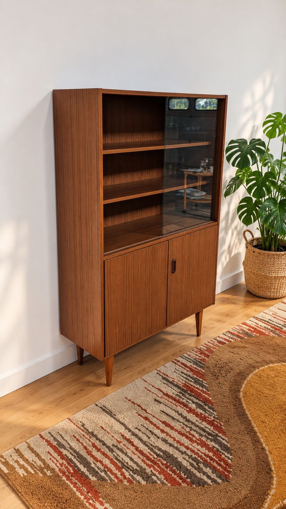 Vintage Scandinavische design vitrinekast – Vitrinekasten, Glas, Hout (photo 3 of 5)