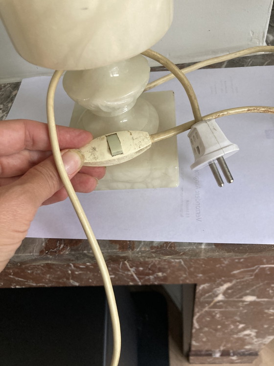 Alabaster table lamp marble vintage fixer-upper – Stone (photo 7 of 7)