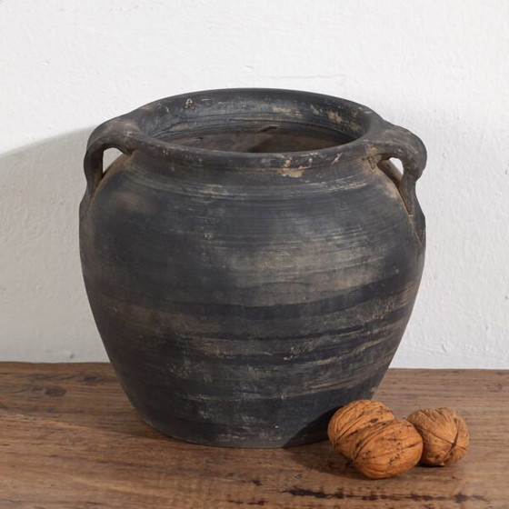 Antique dark-toned vase (c.1900) #6 – Ceramic (photo 5 of 40)