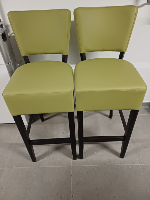 BAR STOOLS GREEN WITH BLACK LEGS