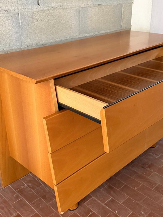 Image 1 of Armadio in legno vintage dall'Italia