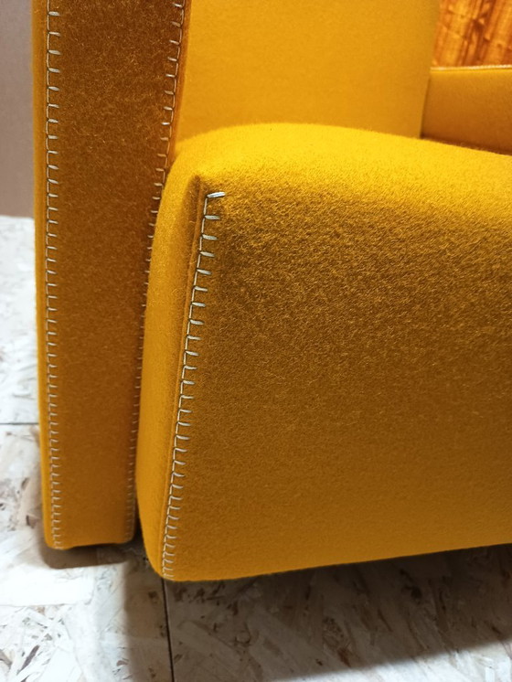 Image 1 of CASSINA Paire de fauteuils Utrecht 637 NEUF 2026 en laine KVARD Moutarde par Gerrit Rietveld