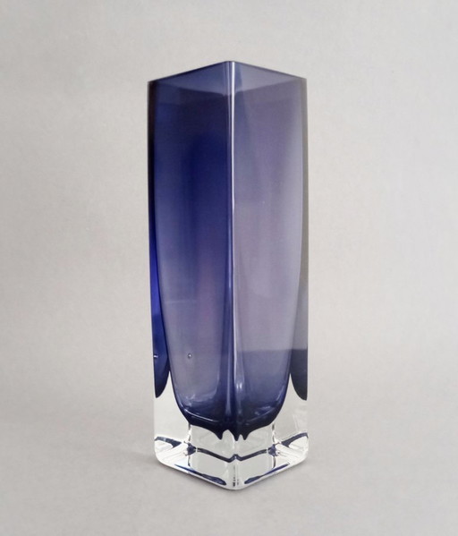 Kaj Franck modernistische geometrische Op-Art-Kobaltvase aus Nuutajärvi-Glas, 1964, Finnland