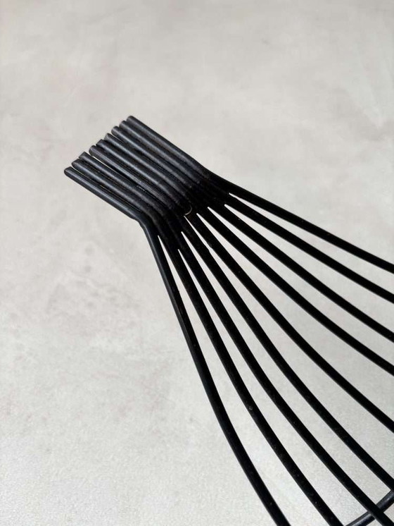 Image 1 of Zwart draadstaal fruitschaal minimalistisch jaren 50