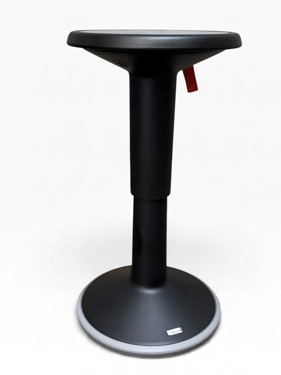 Sgabello ergonomico UPis1 o sgabello per l'equilibrio – Interstuhl, Sgabelli, Plastica, Tessile (photo 2 of 7)