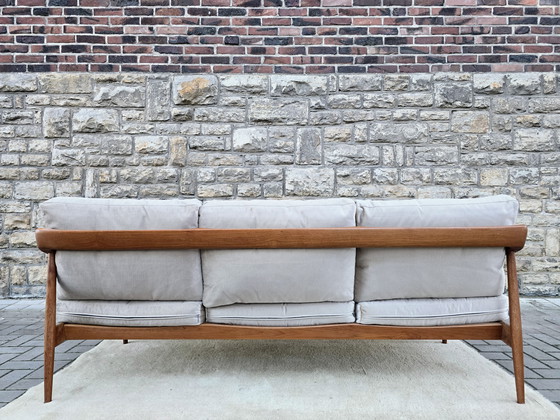 Image 1 of Divano Knoll Antimott, panche di metà secolo anni '60, divano in teak