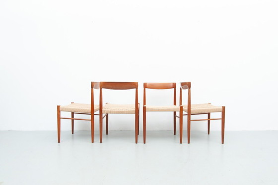 Image 1 of 4 chaises de salle à manger en teck, conçues par Henry Walter Klein pour Bramin, années 1960