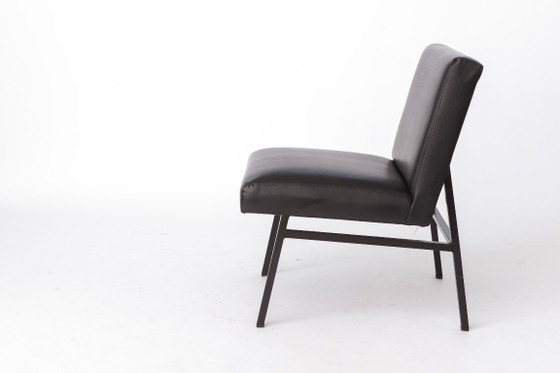 Image 1 of 1 di 4 Poltrona lounge vintage Stol Kamnik, stile Bauhaus, similpelle nera, Slovenia anni '60