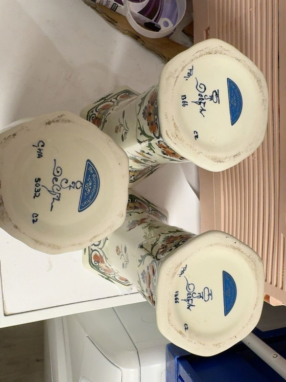 Delfts Polychroom Kast Vazen Plus Keramiek Schaaltje – Delfts polychroomel, Vasi, Porcelain, Ceramic (photo 7 of 9)
