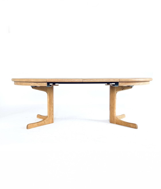 Image 1 of Vintage Extendable Oak Dining Table '60s