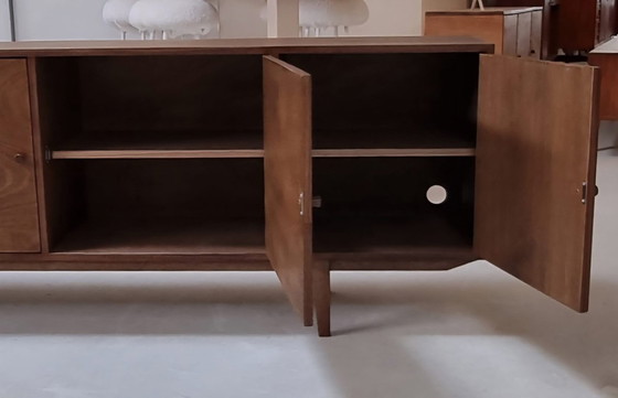 Image 1 of Aparador Lagerth