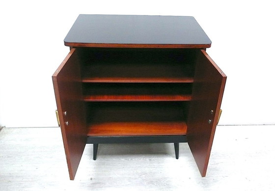 Image 1 of Mueble aparador años 50 2 puertas, con diseño estilo Mondrian, Mid Century Modern