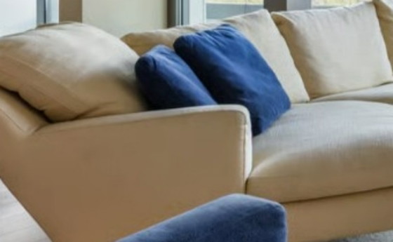 Image 1 of Sofá esquinero + 2 sillones + 5 cojines, todo de B&B Italia.