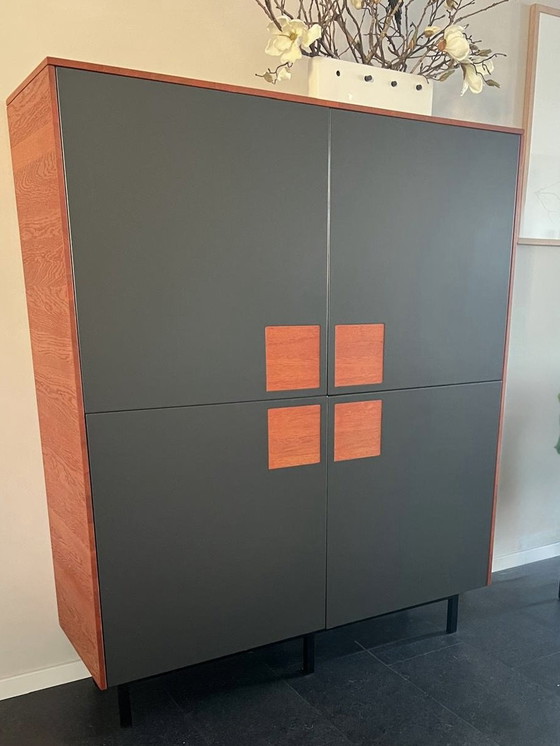 Halfhoge kast van KARAT, Opbergkast, Metaal, Mdf, Grijs (foto 4 van 5)