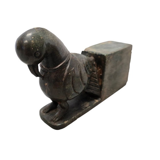 Image 1 of Oude speksteen boekensteun duif