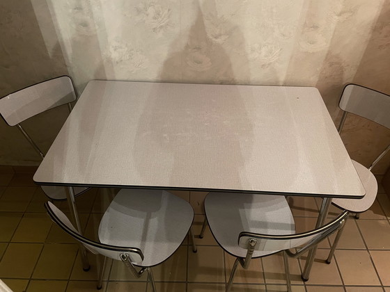 Image 1 of Formica table and chairs