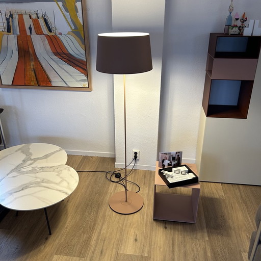 Vibia Warm standing lamp