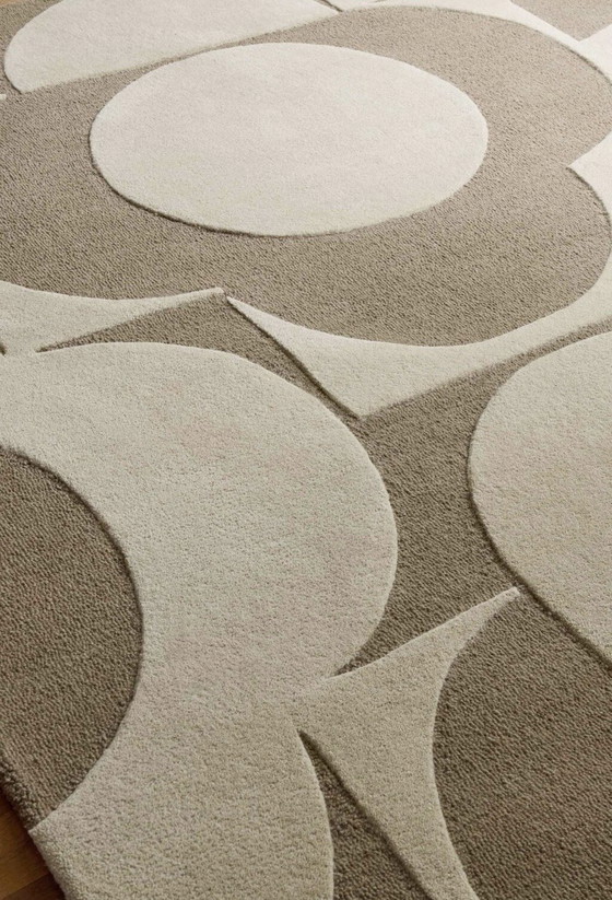 Image 1 of Brink and Campman Orla Kiely carpet Prism Flower mushroom/ecru 