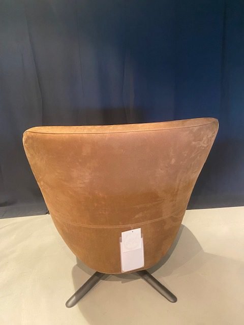 Image 1 of Poltrona Hilco Leolux