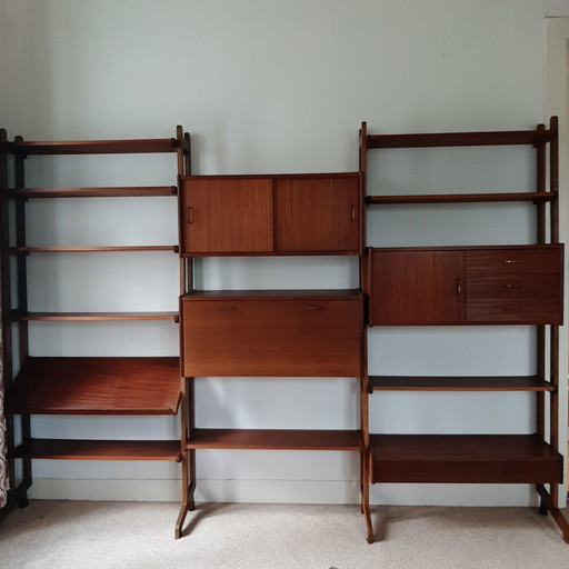 Vintage Bücherregal