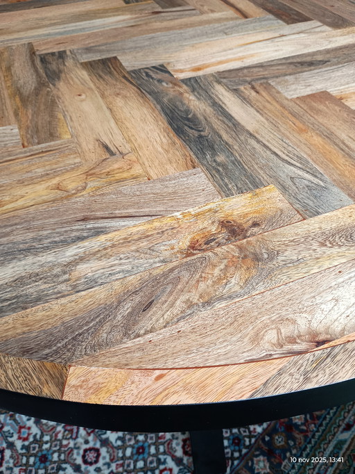 table à manger en bois de manguier