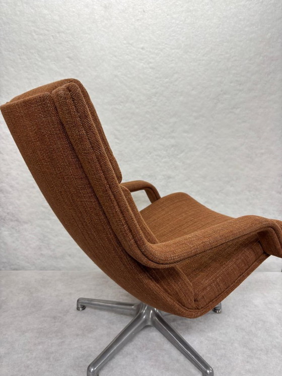 Image 1 of Artifort F140 – Rivestito in De Ploeg Paz 22 | Lusso morbido e carattere caldo