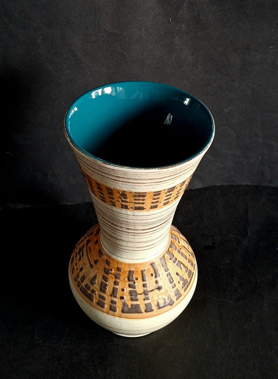 Image 1 of Vaso vintage in ceramica Carstens Tonniëshof W.Germany. Parti in rilievo.