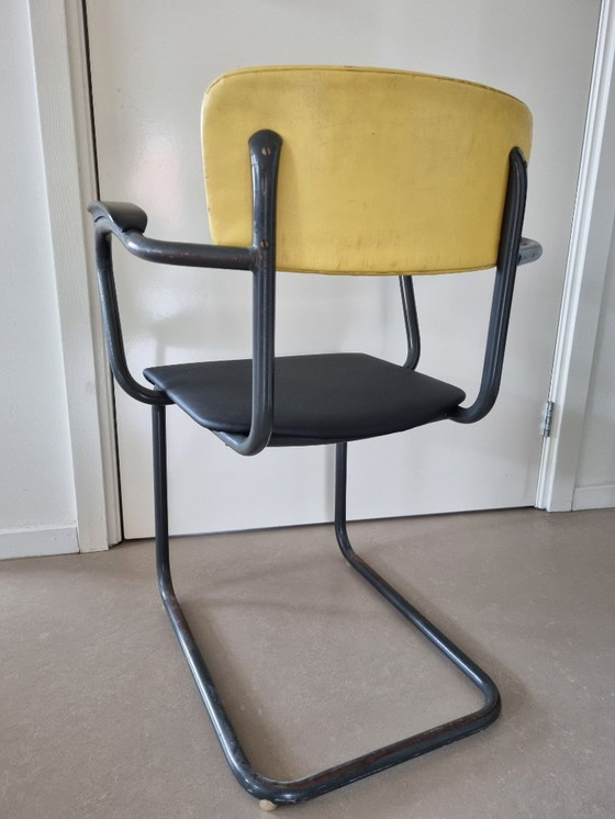 Image 1 of sedia con struttura in tubo sedia a sbalzo