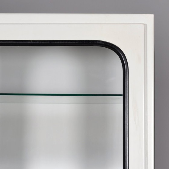 Vintage medical cabinet, 1970s, Display cabinets, Metal, Glass, White (photo 8 of 9)