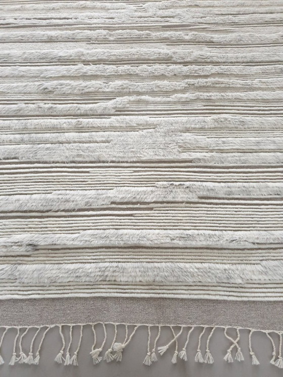 Image 1 of Nieuw handgeknoopt 100%  wollen tapijt