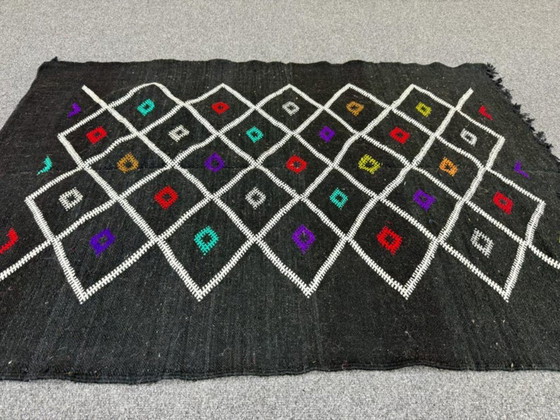 Image 1 of Zwart platgeweven vloerkleed 2m x 1m