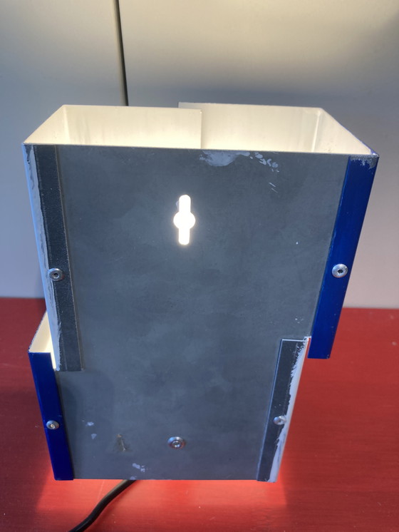 Image 1 of Lampada da parete Anvia – metallo blu anni '60 / interno bianco – Design olandese – vintage