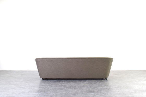 Image 1 of Ruimtevaart-achtige Duitse sofa uit de jaren 60.