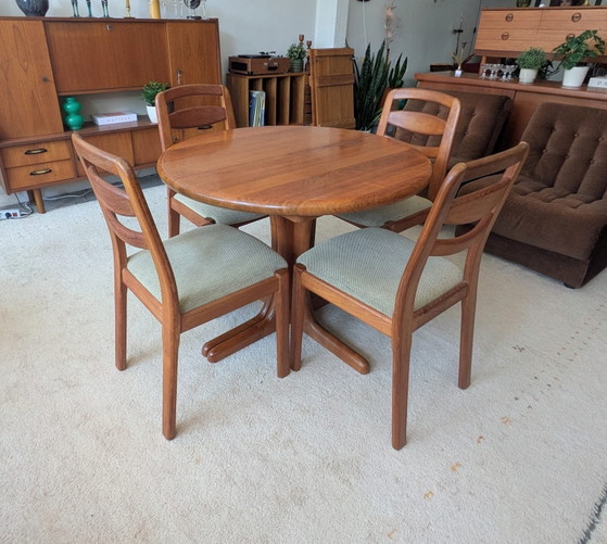 Image 1 of Vintage Danish teak extendable round dining table