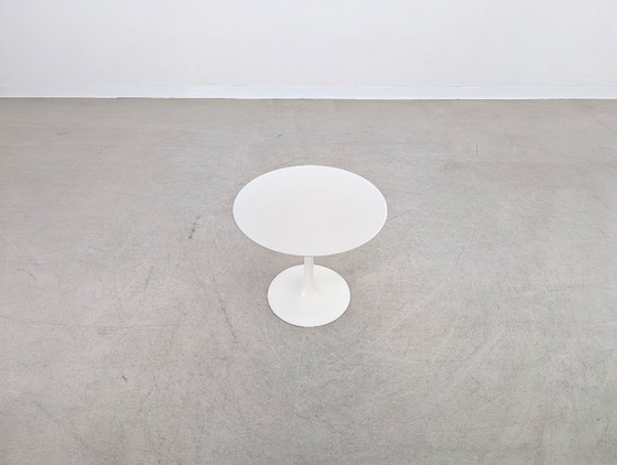 Image 1 of Mesa de centro Arkana de 60 cm, de Maurice Burke, similar a la Tulip de Saarinen.