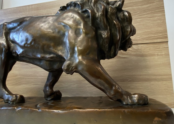 Image 1 of Grande statua antica di leone in bronzo massiccio di Louis Vidal (1831-1892)