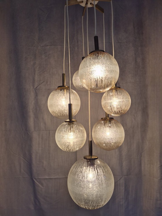 Image 1 of Vintage 1970s French Cascade Chandelier by Parscot – 7 Glass Globes, Brass & Textured Glass, Mid-Century Pendant Light
