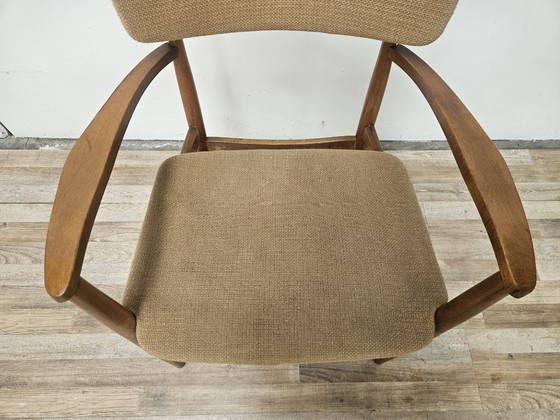 Image 1 of Zweedse fauteuil van hout met bruine stof