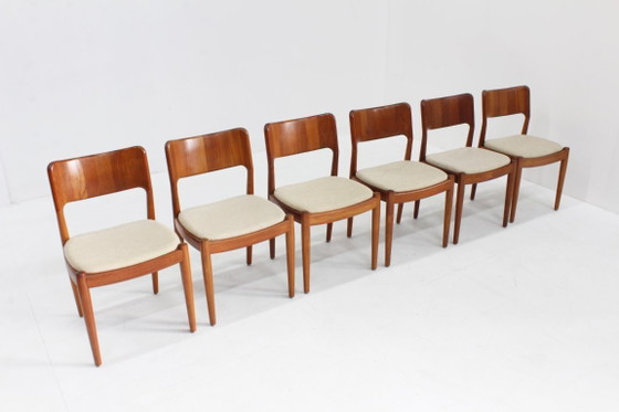 Image 1 of Chaises de salle à manger vintage danoises en teck, par Glostrup, lot de 6