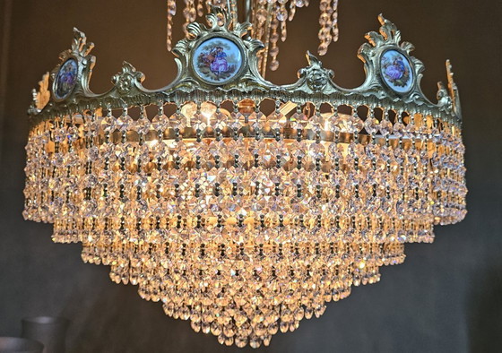 Image 1 of Kroonluchter met geslepen kristallen