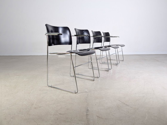 Image 1 of Originele set van 4 Howe 40/4 stoelen David Rowland Midcentury stapelstoel