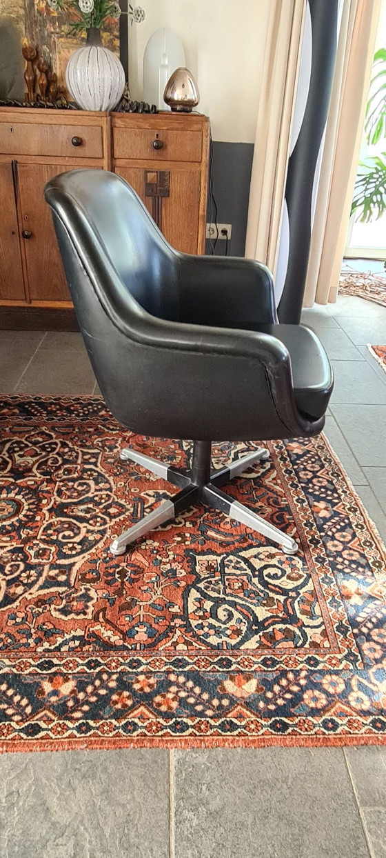 Cassina Olli Mannermaa style bucket chair '60 – Swivel chairs, Metal, Aluminium (photo 4 of 10)