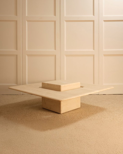 Mesa de travertino de Saturno