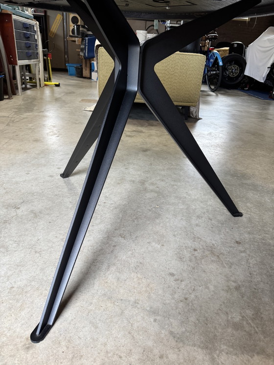 Image 1 of In vendita bellissimo tavolo da pranzo nero: