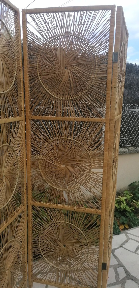 3-panel folding rattan, bamboo, and wood screen, Room screens, Brown, Vintage (photo 9 of 14)