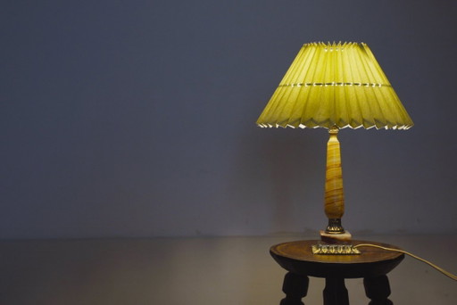 Vintage Pink Onyx Marble Table Lamp with Sage Green Pleated Shade, Italian Brass Bedside Lamp, Art Deco Hollywood Regency Accent