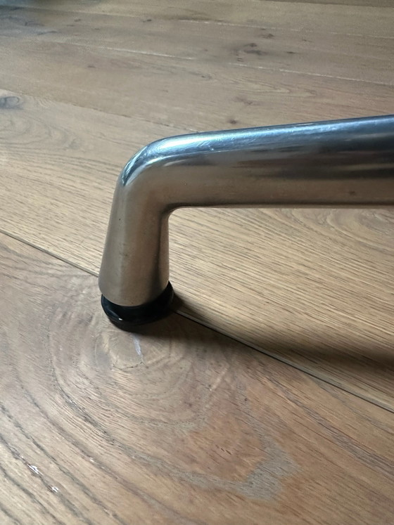 Vitra Eames Soft Pad Ledersessel x 3 (EA 208), Konferenzstuhl, Aluminium, Schwarz (Foto 8 von 10)