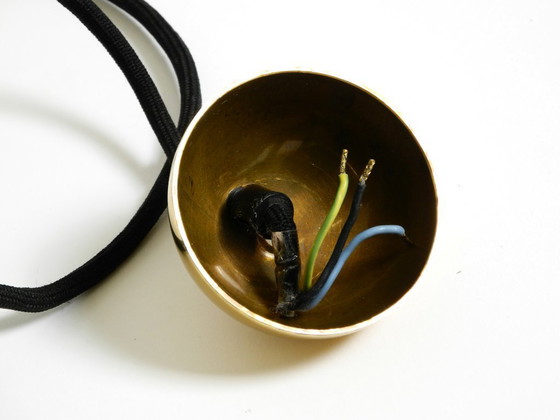 Image 1 of Grande lampada a sospensione originale Florian Schulz Onos 55 in ottone degli anni '80 con sistema di carrucole regolabile