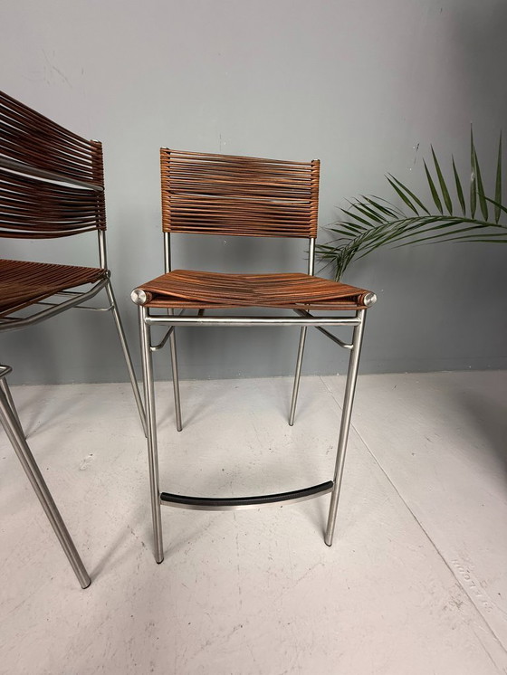 Image 1 of Tito Agnoli – Ensemble de trois tabourets de bar « Miss B », Italie, 1997