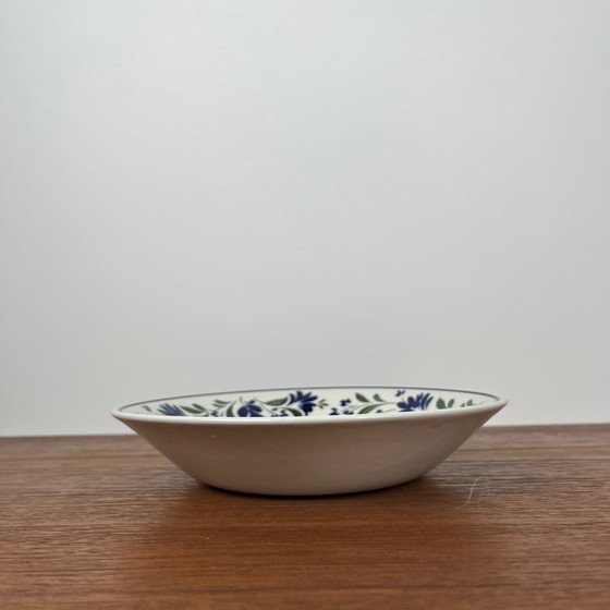 Image 1 of Set di 6 piatti fondi Churchill England, motivo floreale, 1970